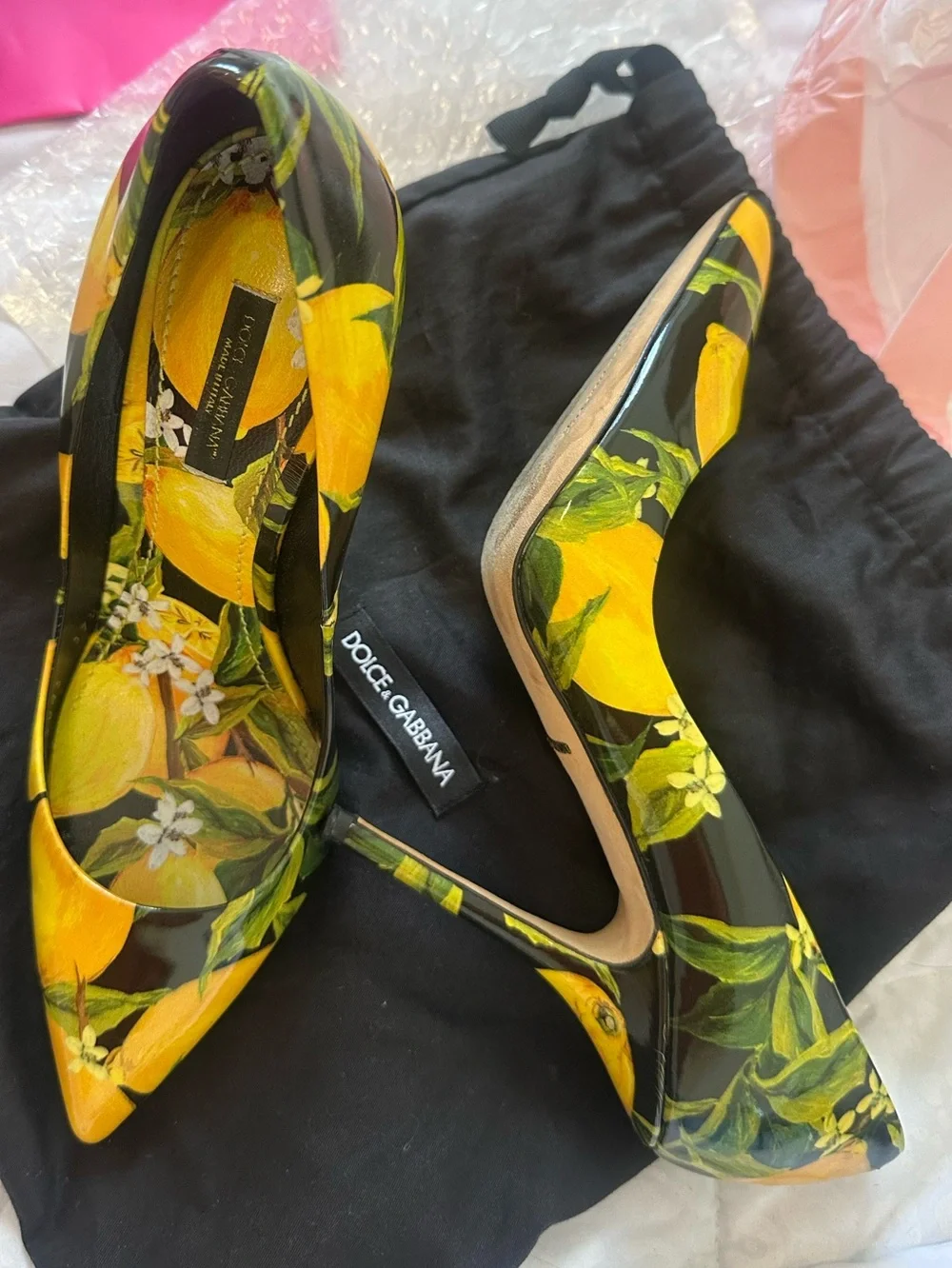 Dolce & Gabbana Yellow Lemon-Print Pointed Toe Pumps pre loved